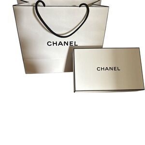 Chanel Elegant White and Black bag and Gift box
